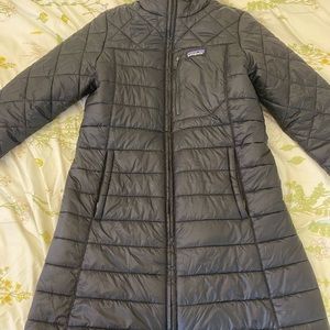 NEW W/O TAGS: Patagonia women’s Radalie parka size medium
